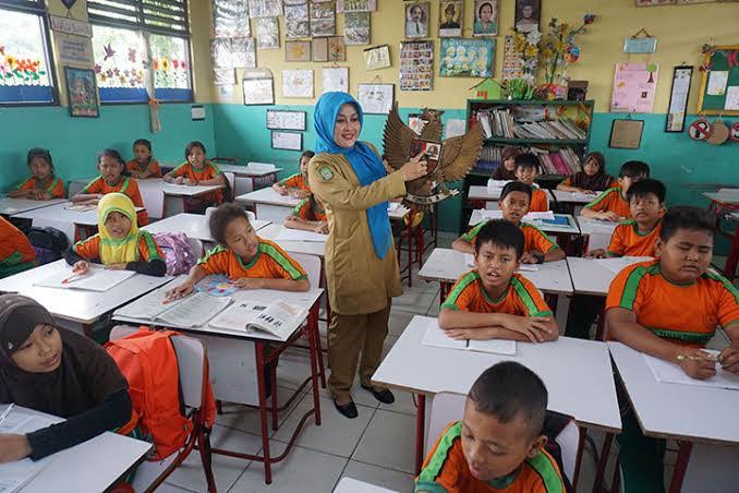 Manfaat Pendidikan Untuk Mahasiswa Indonesia